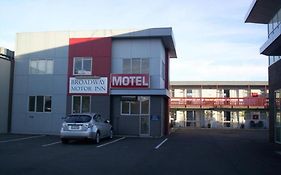 Broadway Motor Inn